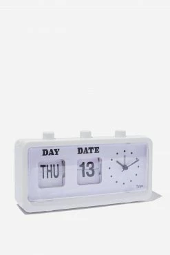 Typo Retro Flip Clock