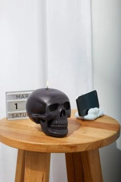 Typo Shaped Skull Candle