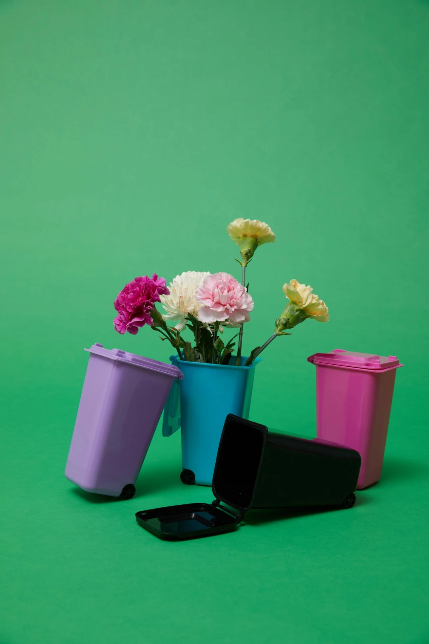 Typo Garbage Guts Mini Wheelie Bin - Image 2