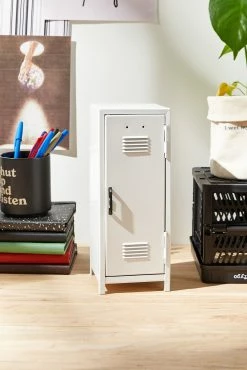 Typo Varsity Desktop Locker