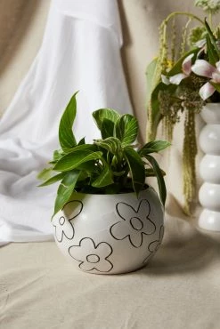 Typo Shape Shifter Planter